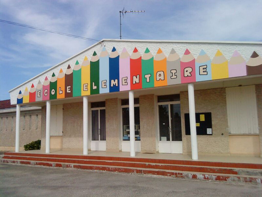 Bannière de l'école élémentaire de Damazan