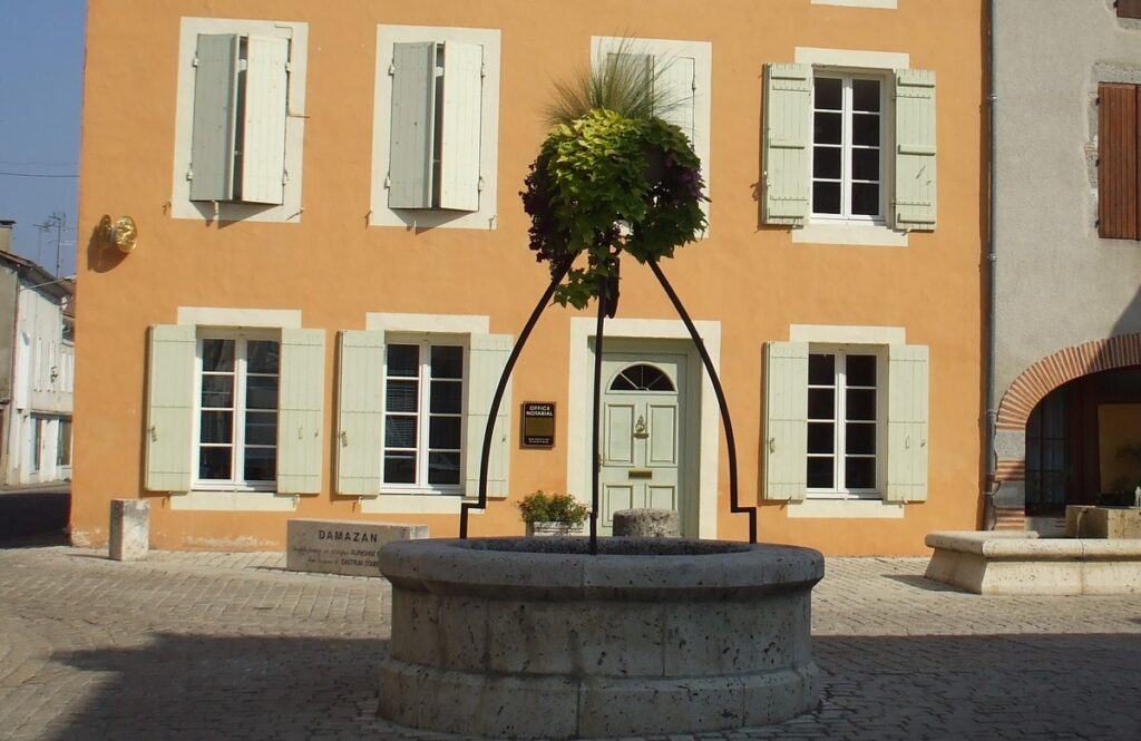 Façade du cabinet de Notaire de Damazan